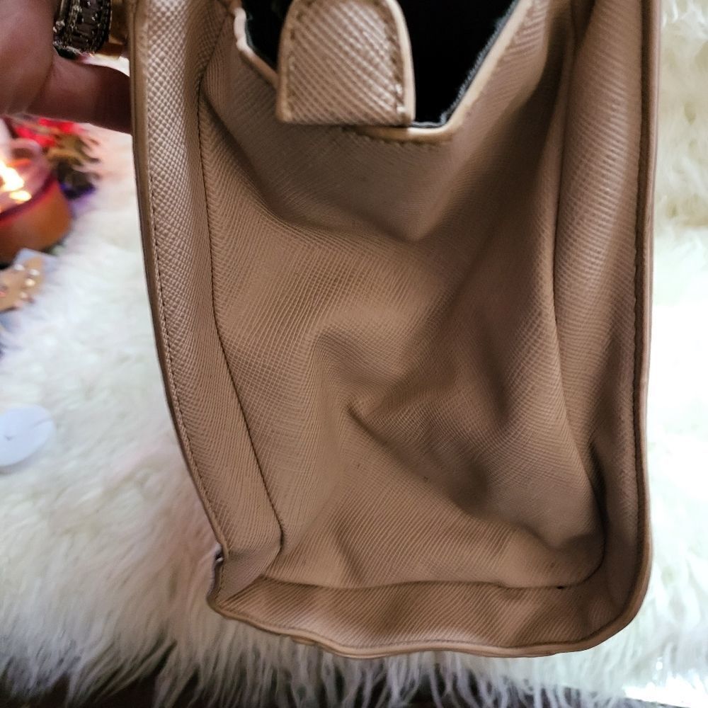 Just Fab Pink Faux Leather Large Tote Bag Gold Chain - Picture 4 of 7